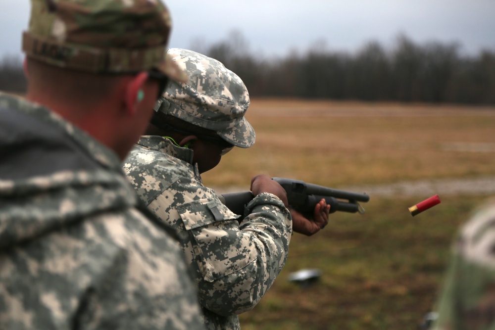 Missouri National Guardsmen compete in annual shooting match