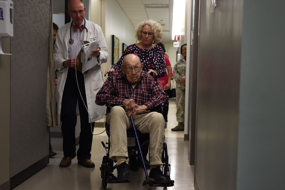 Former Doolittle Raider receives care at Wilford Hall