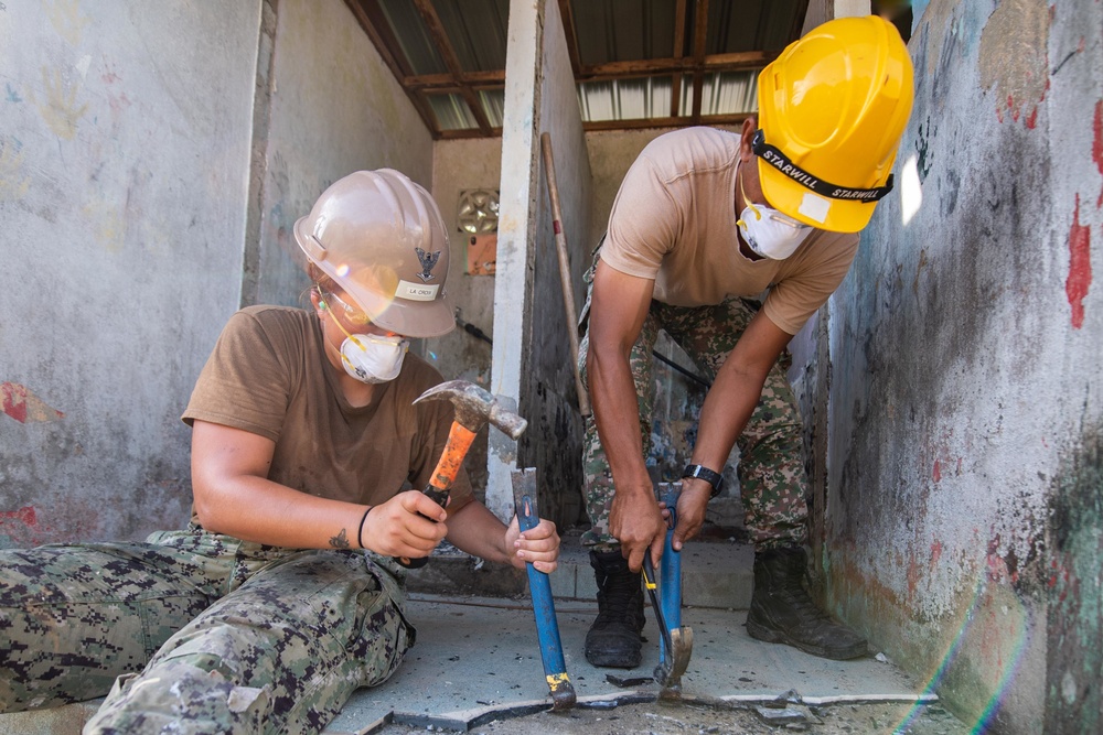 Pacific Partnership 2019 Personnel Renovate Sebandi Matang Elementary School