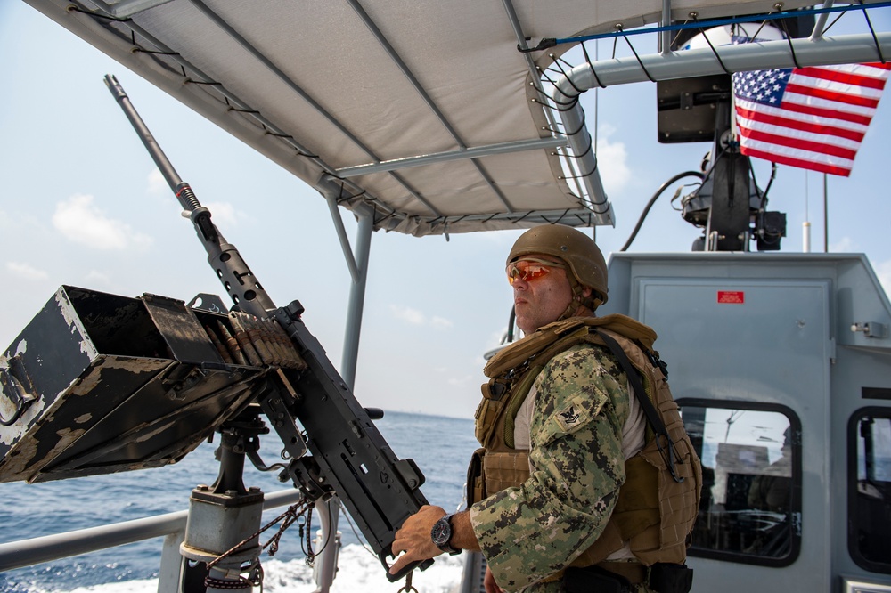 CTG 68.6 make waves while securing the Djibouti seas for USNS Tippecanoe