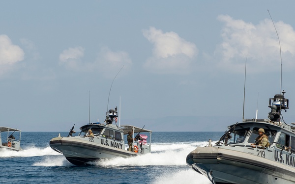 CTG 68.6 make waves while securing the Djibouti seas for USNS Tippecanoe