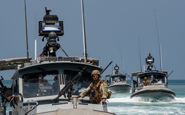 CTG 68.6 make waves while securing the Djibouti seas for USNS Tippecanoe