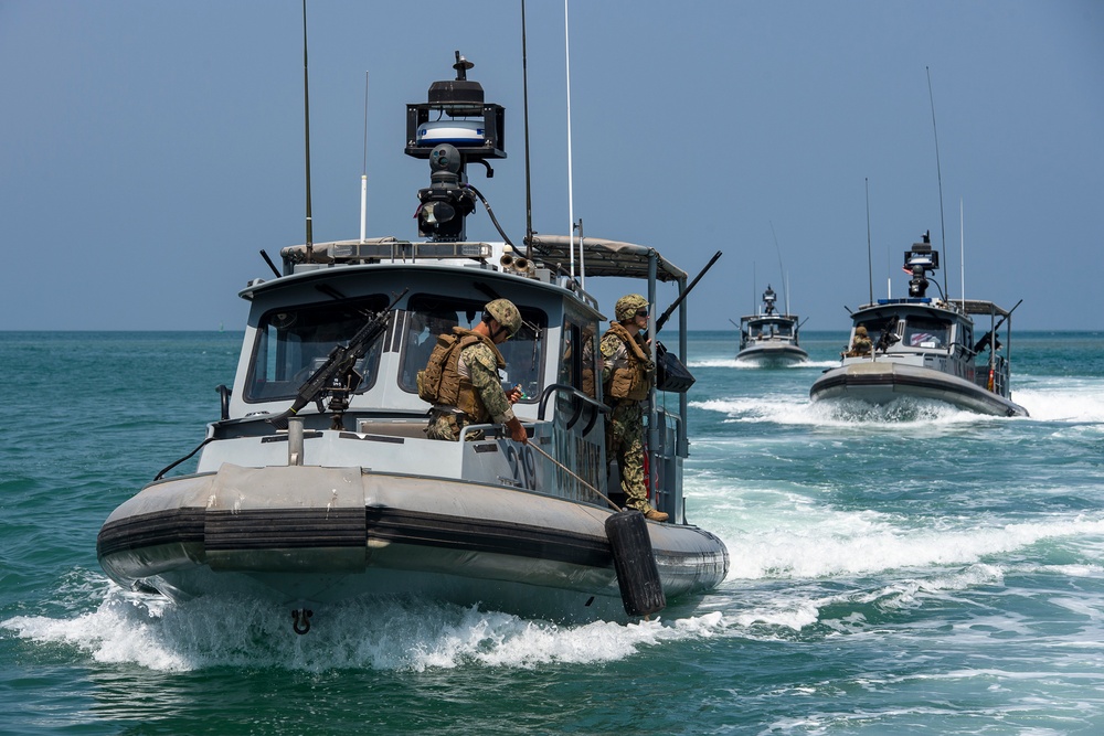 CTG 68.6 make waves while securing the Djibouti seas for USNS Tippecanoe