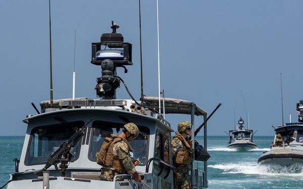 CTG 68.6 make waves while securing the Djibouti seas for USNS Tippecanoe