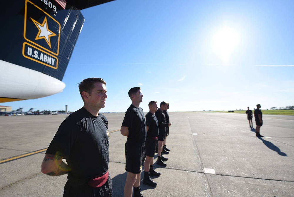 U.S. Army Golden Knights perform at &quot;Thunder Over the Bay&quot; air show