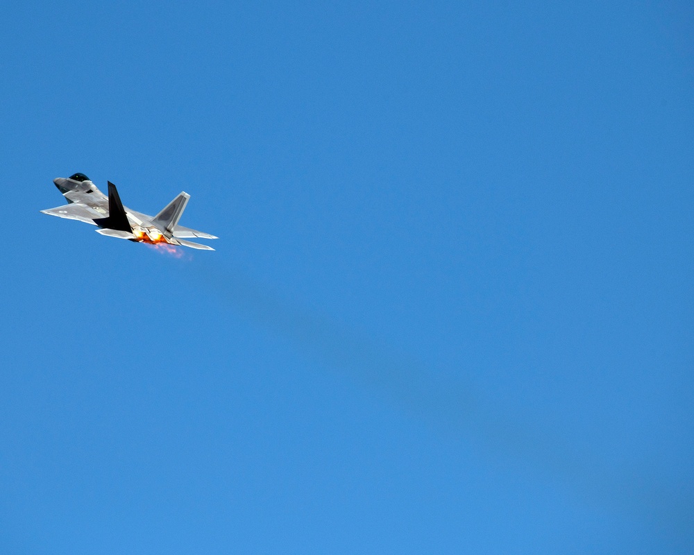 Thunder Over the Bay