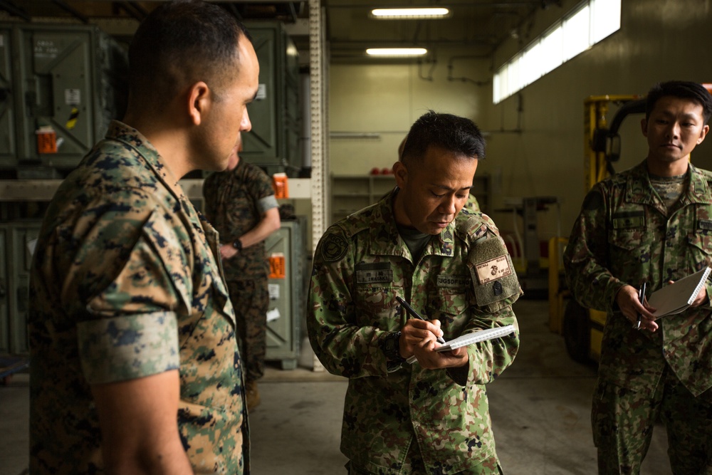 JGSDF visits 3rd Recon Battalion