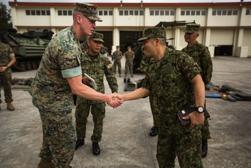 JGSDF visits 4th Marine Regiment