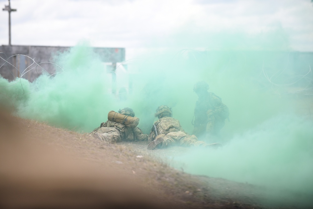 1-3ARB Conduct Air Assault Operation with 173rd Airborne