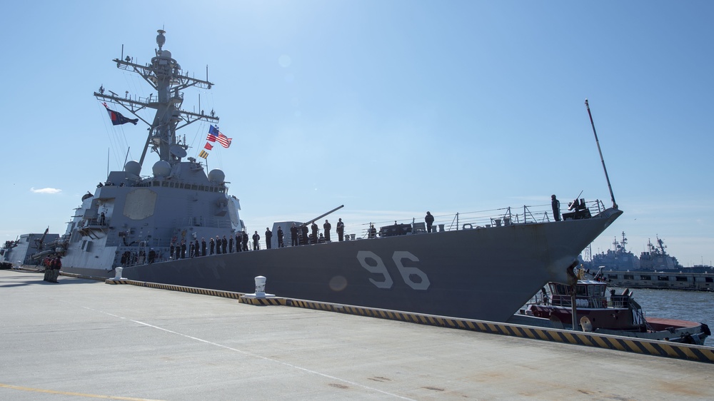 USS Bainbridge (DDG 96) Departs Naval Station Norfolk