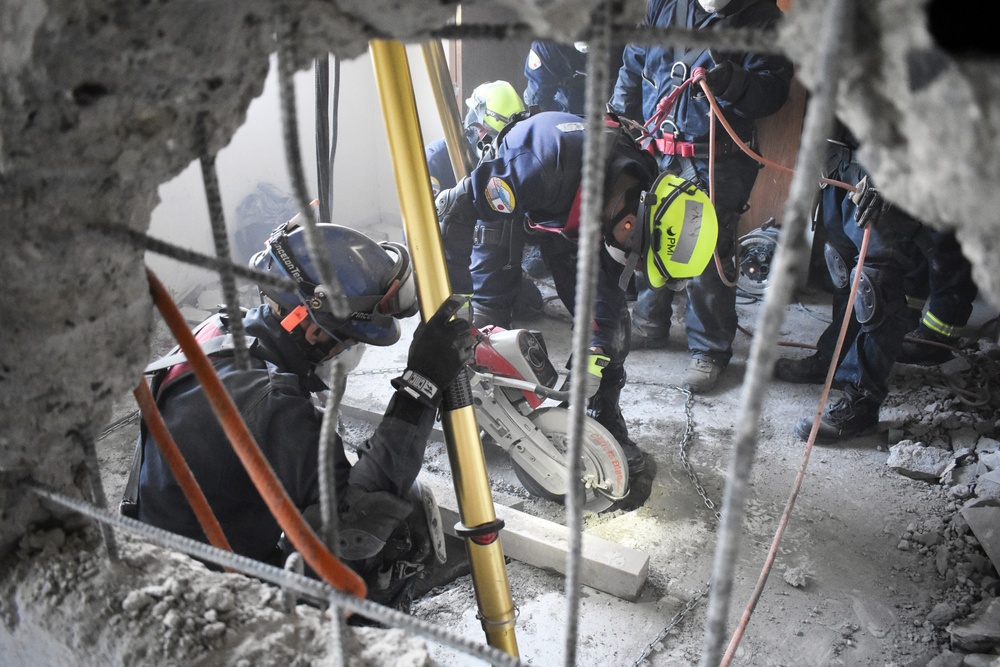 U.S. military firefighters train for earthquakes at Camp Zama