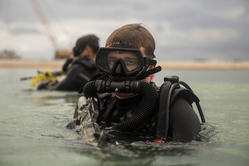 Diving supervisor course