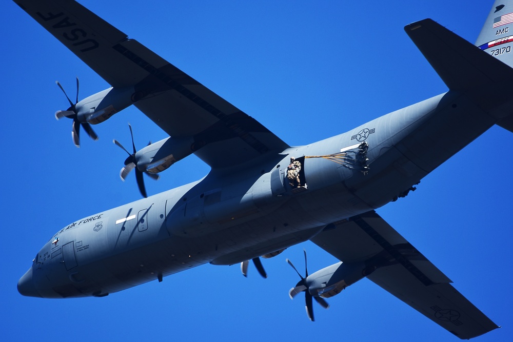 Sky Soldier jump out of c-130