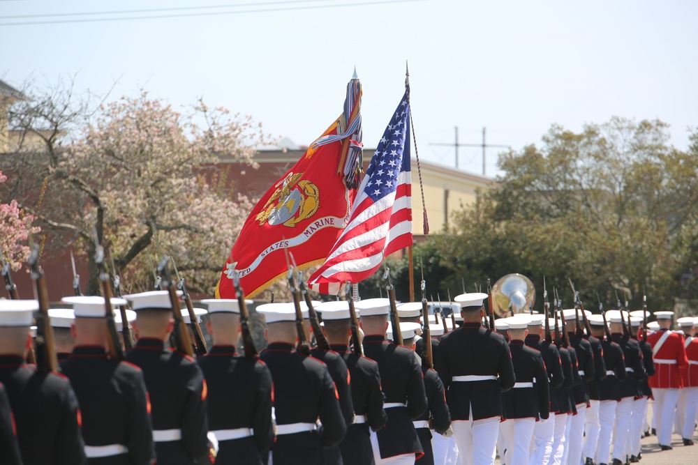 Full Honors Funeral for Medal of Honor Recipient Howard V. Lee