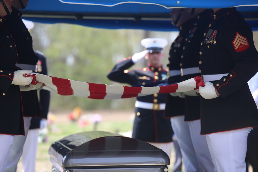 Full Honors Funeral for Medal of Honor Recipient Howard V. Lee