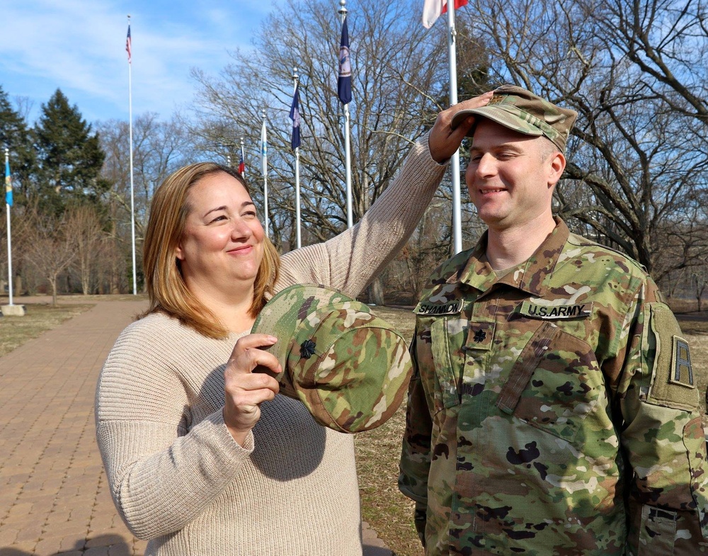 U.S. Army Lt. Col. gets promoted