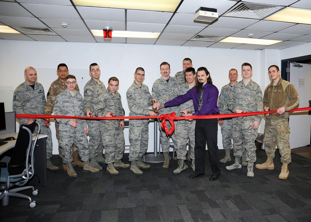 20th IS initiative brings first fully-operational Spark Hub to Offutt