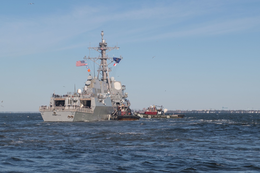 USS Nitze (DDG 94) Departs Norfolk