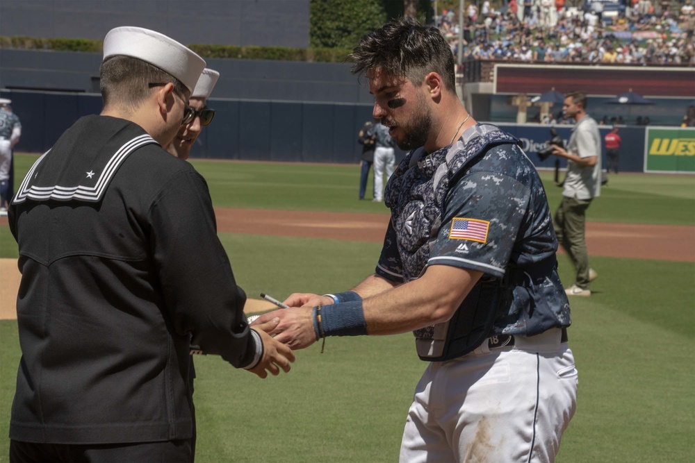 USS Bonhomme Richard (LHD 6) Sailors Visit San Diego Padres MLB Team