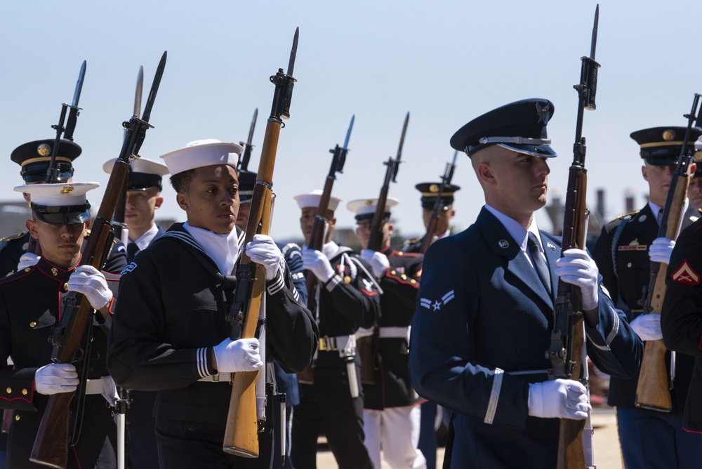 U.S. Acting Secretary of Defense Hosts Secretary of National Defense of the Philippines