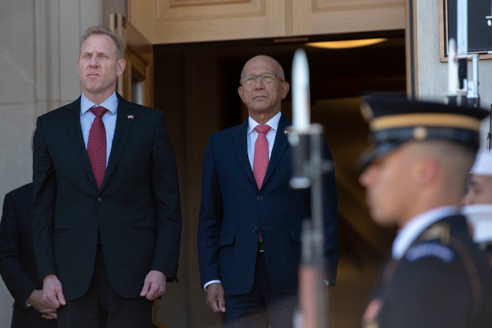 U.S. Acting Secretary of Defense Hosts Secretary of National Defense of the Philippines