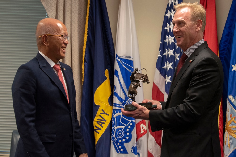 U.S. Acting Secretary of Defense Hosts Secretary of National Defense of the Philippines