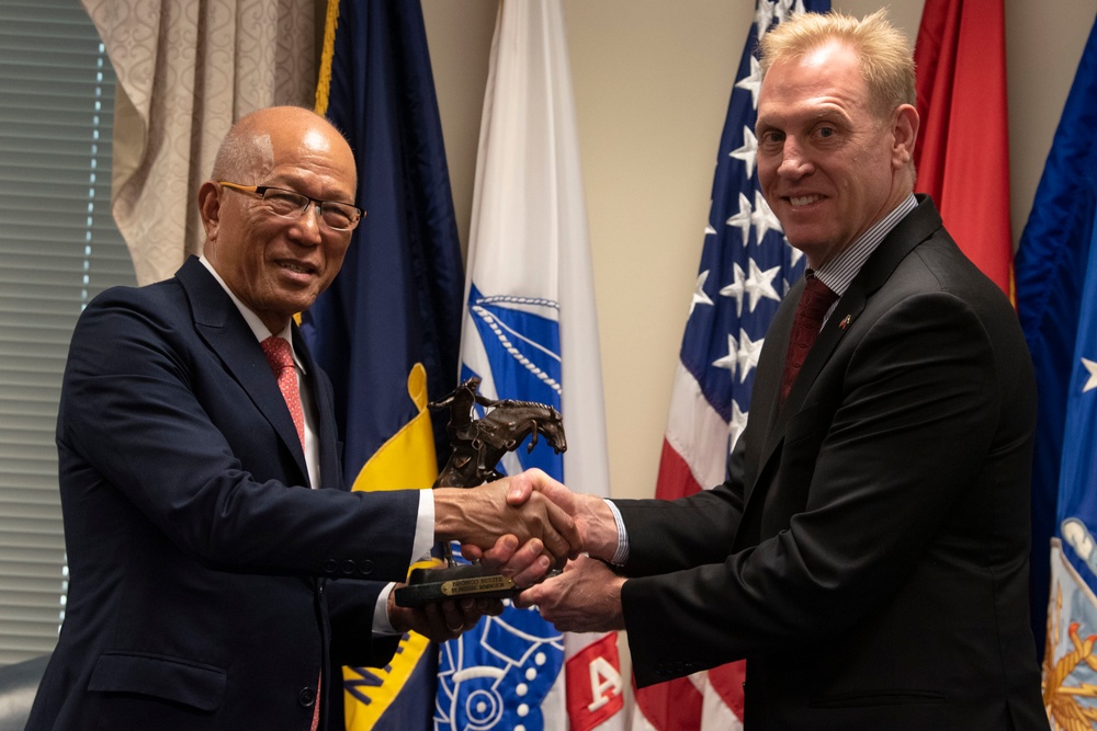 U.S. Acting Secretary of Defense Hosts Secretary of National Defense of the Philippines