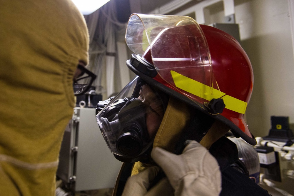 USS Zumwalt Holds General Quarters Drill