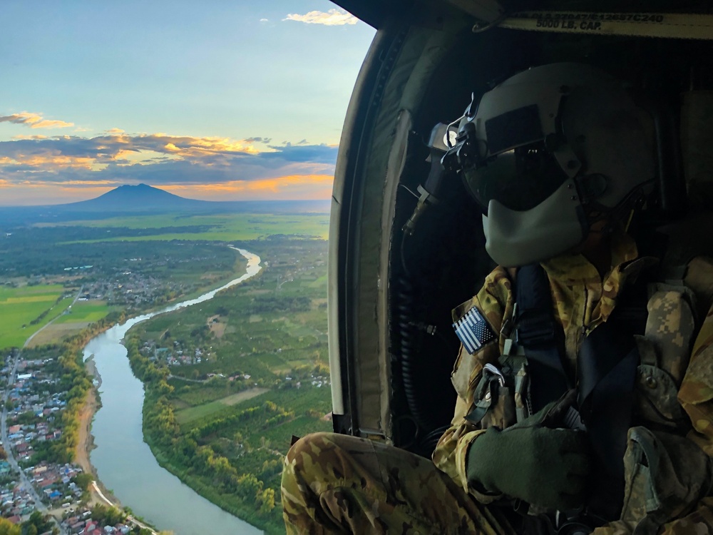 Balikatan 2019: Medevac Flight Training with 25th Combat Aviation Brigade