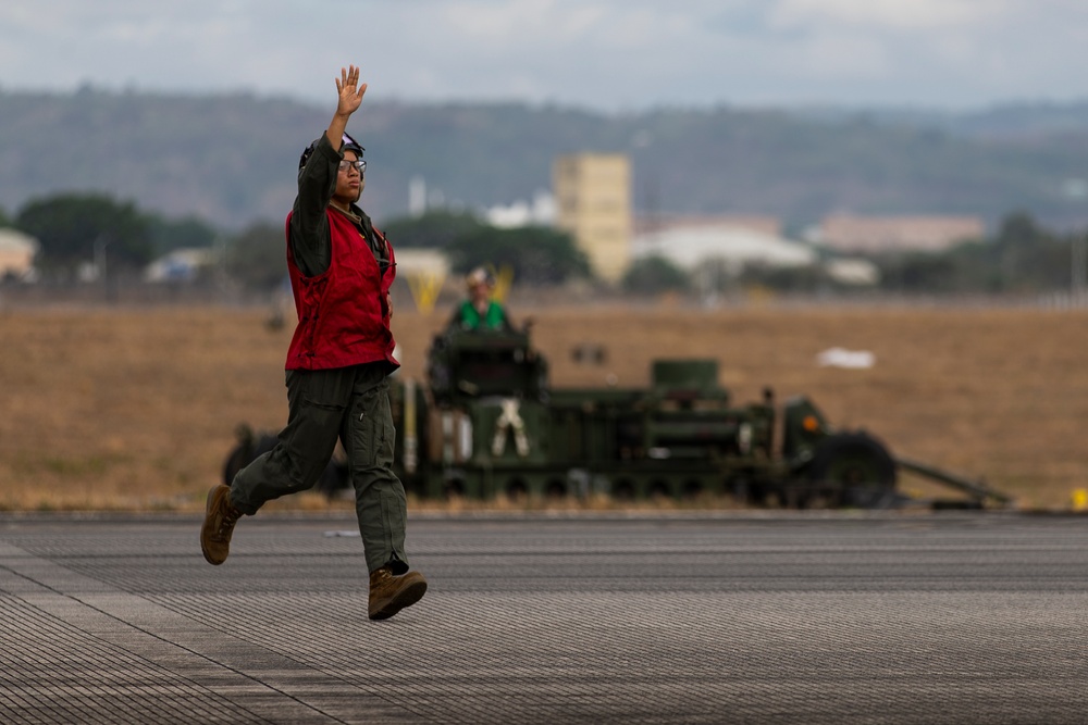 Balikatan 2019: Expeditionary airfield technicians test arresting gear