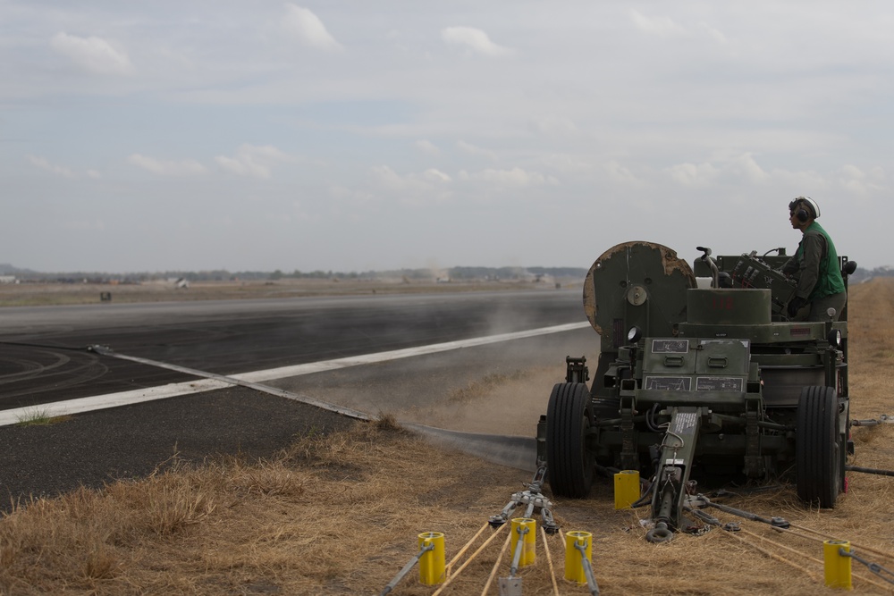 Balikatan 2019: Expeditionary airfield technicians test arresting gear