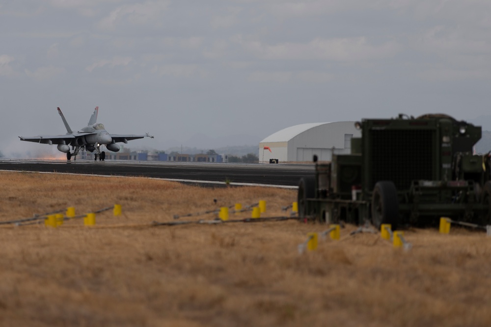 Balikatan 2019: Expeditionary airfield technicians test arresting gear