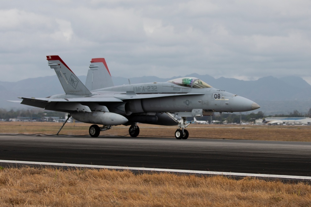 Balikatan 19: Expeditionary airfield technicians test arresting gear