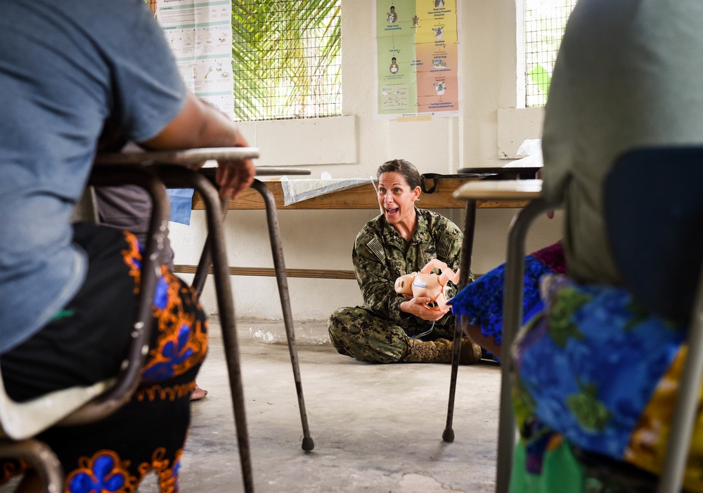 Pacific Partnership 2019 Visits Kuttu