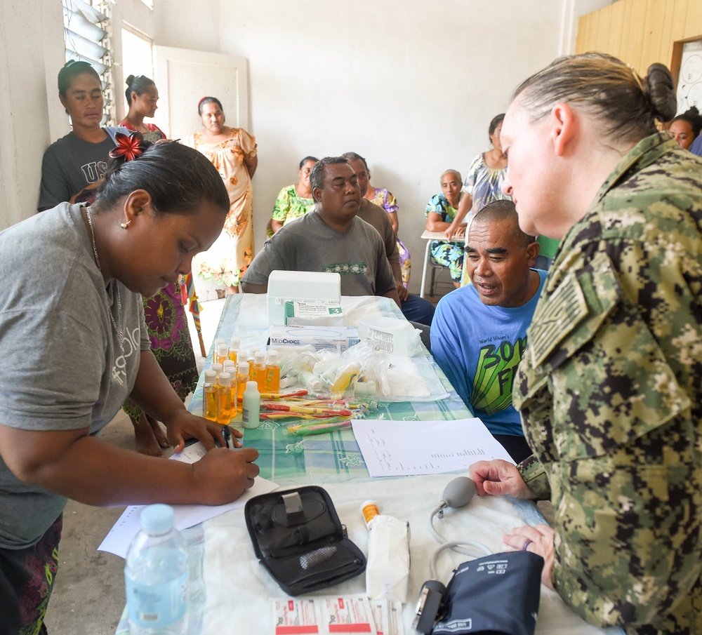 Pacific Partnership 2019 Visits Kuttu