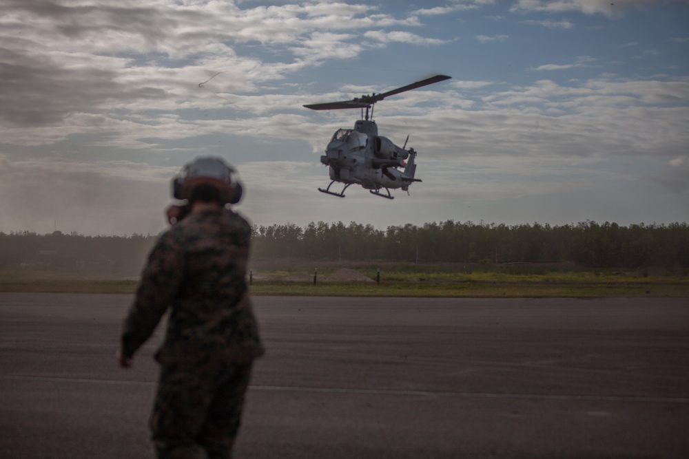 HMLA-773 lands at NOLA Motorsports Park