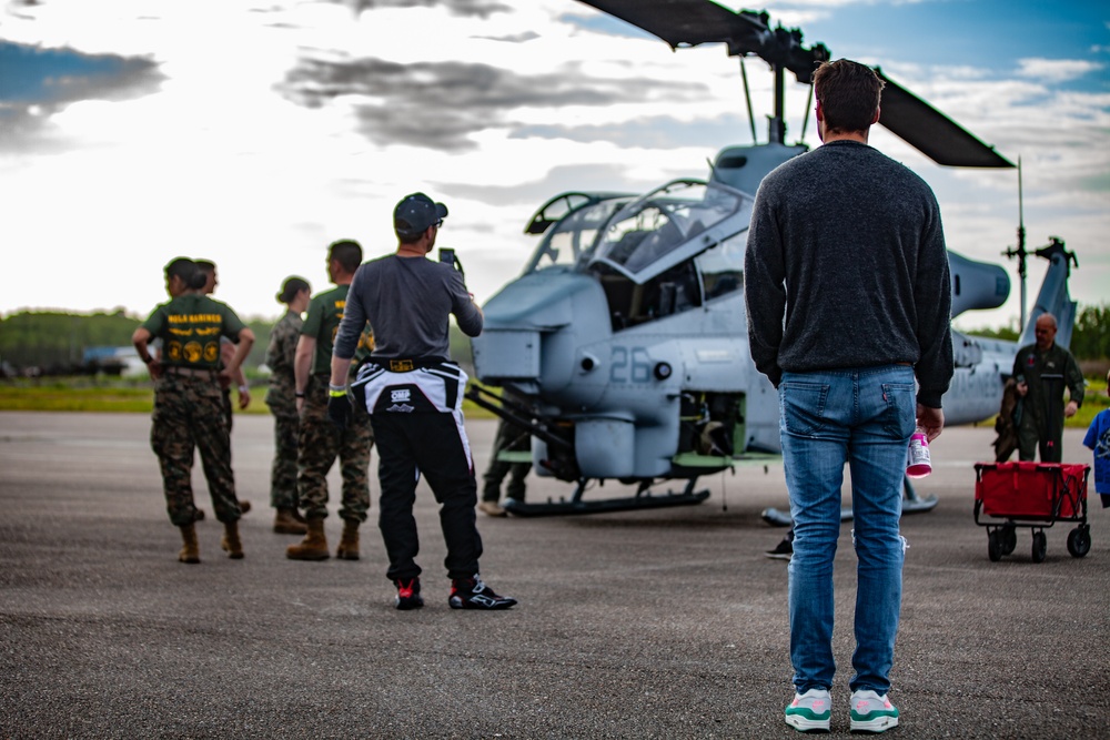 HMLA-773 lands at NOLA Motorsports Park