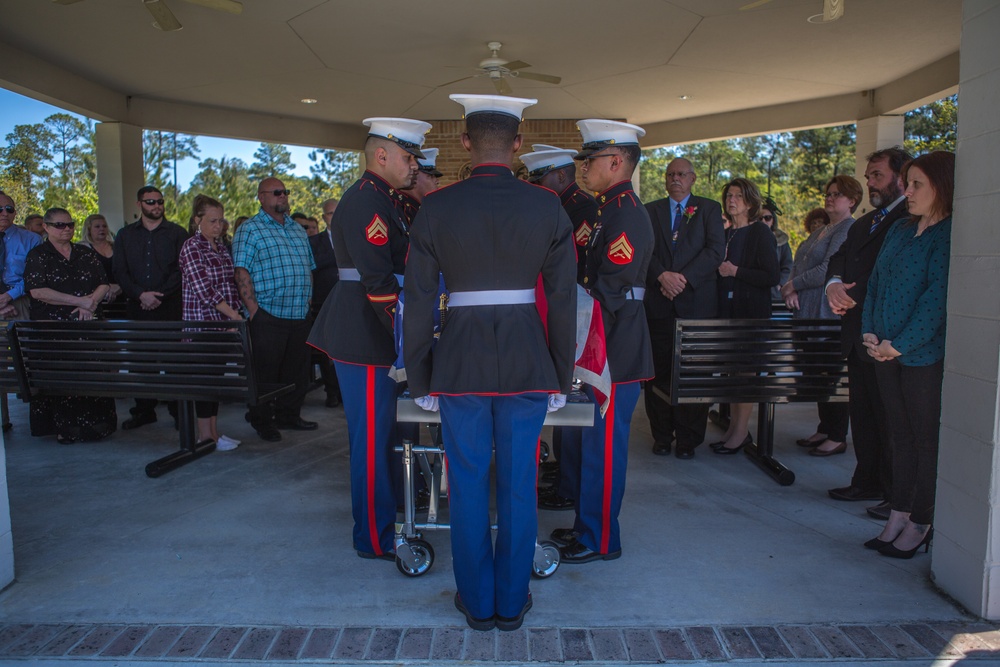 MARFORRES performs military honors