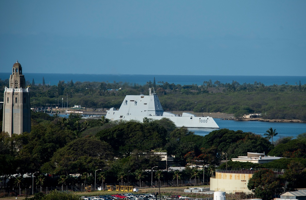 USS Zumwalt arrives in Pearl Harbor