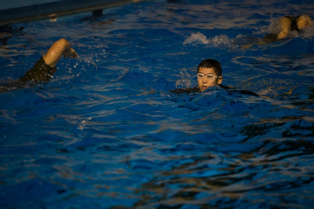 Japanese Amphibious Rapid Deployment Brigade Logistics Battalion trains with Combat Logistics Battalion 31