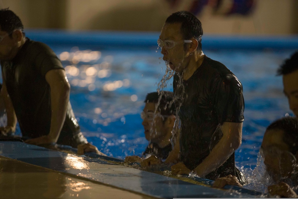 Japanese Amphibious Rapid Deployment Brigade Logistics Battalion trains with Combat Logistics Battalion 31