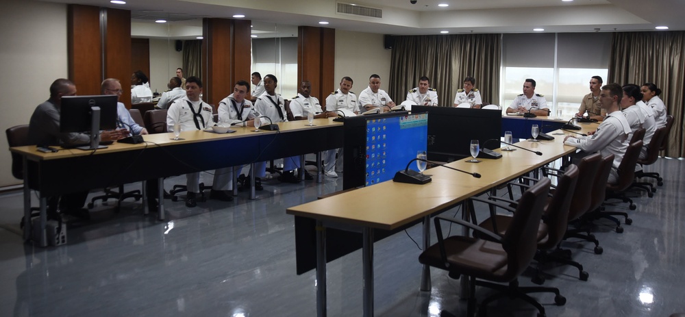 USS Blue Ridge and 7th Fleet Sailors visit Bangkok Hospital Pattaya