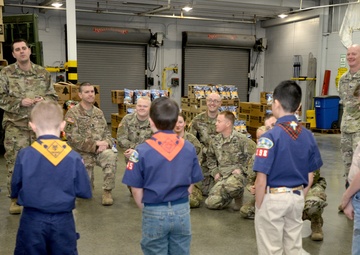 Boy Scouts donate popcorn to Indiana National Guard, USO