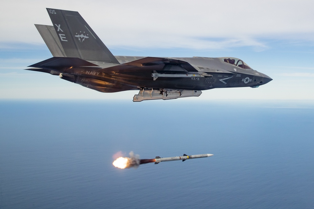 F-35C Conducts 1st Operational Test of Live-fire AIM-120 Missile