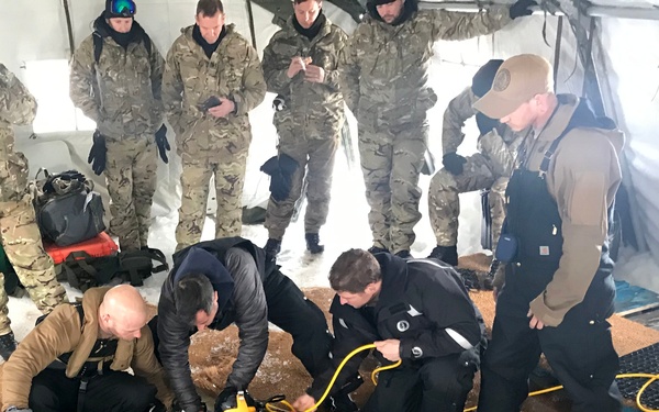 NECC Divers join U.S. Coast Guard, Canadian and British Forces Train Under the Ice