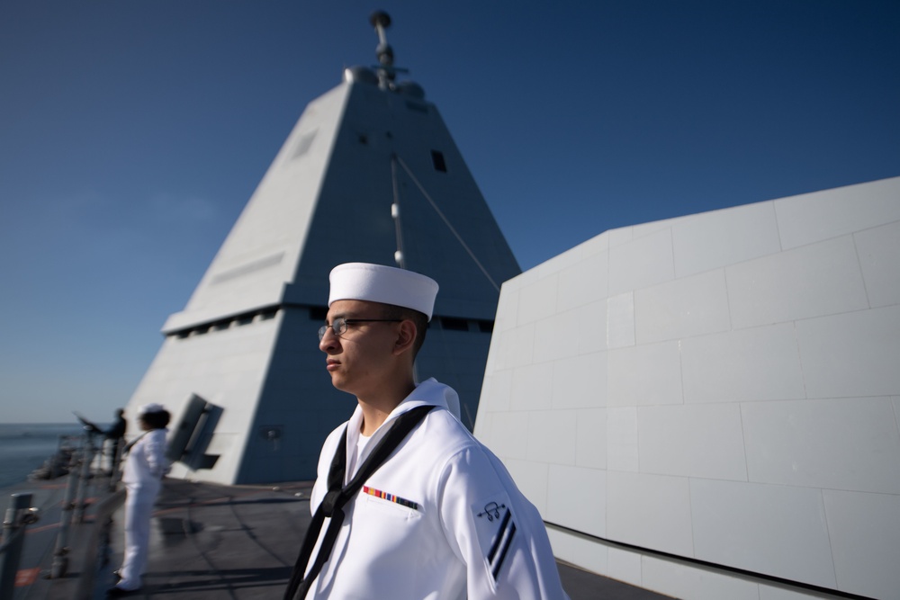 USS Zumwalt Arrives in Pearl Harbor