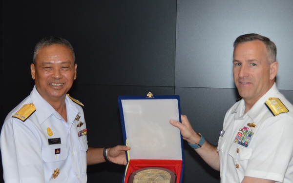 U.S. 7th Fleet Holds Staff Talks in Thailand