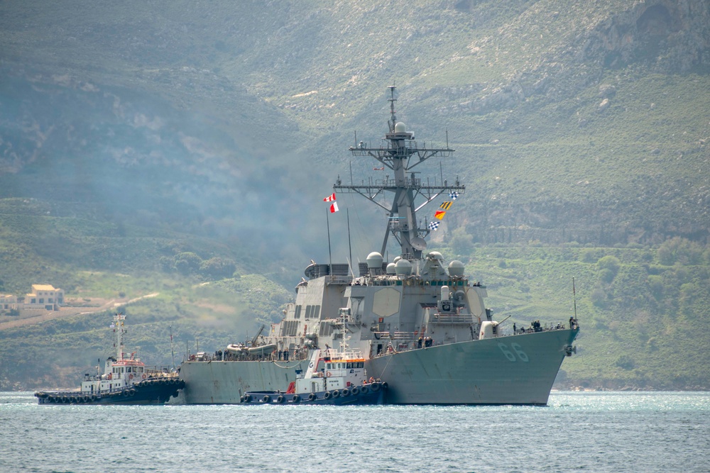 USS Gonzalez Visits Souda Bay, Greece