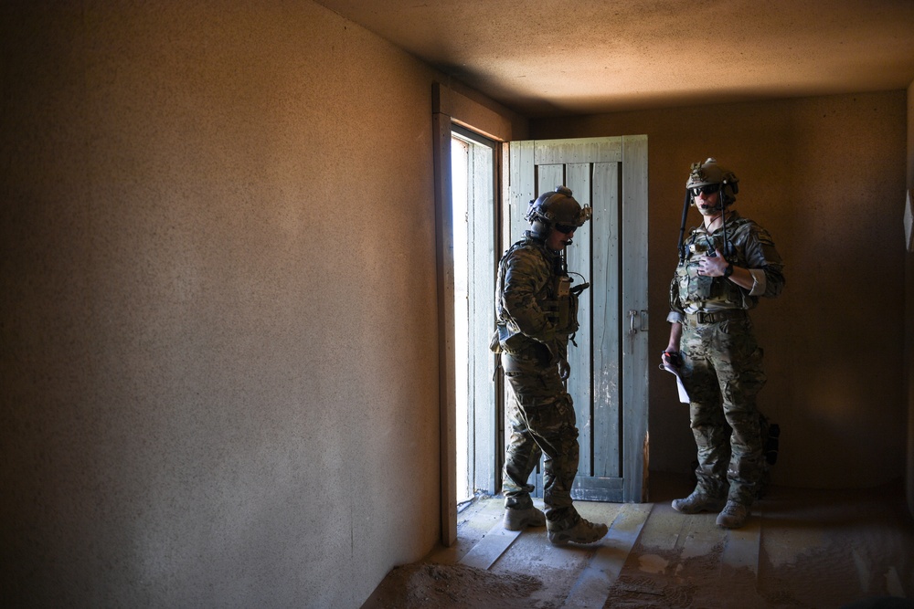 351st SWTS Combat Rescue Officers Train with TACP