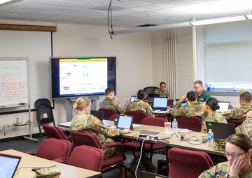 D-270 workshop provides key IPPS-A migration process information to Fielding Group 4